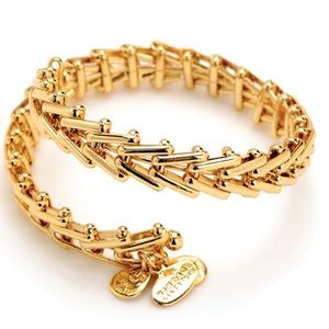 NEW Alex and Ani Gypsy 66 Gold Wrap!